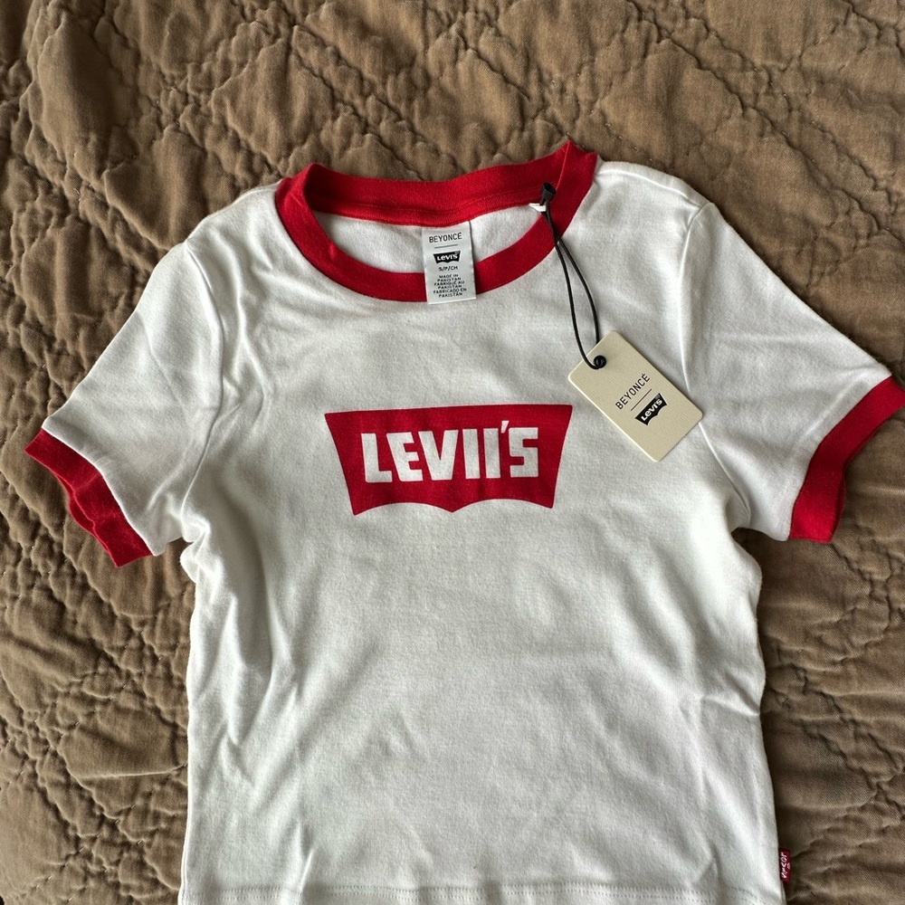 Beyoncé Levi's Cropped White Tee with Red Logo Accents
